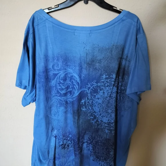 Sag Harbor Blue Graphic Short Sleeve T-Shirt - Picture 4 of 4